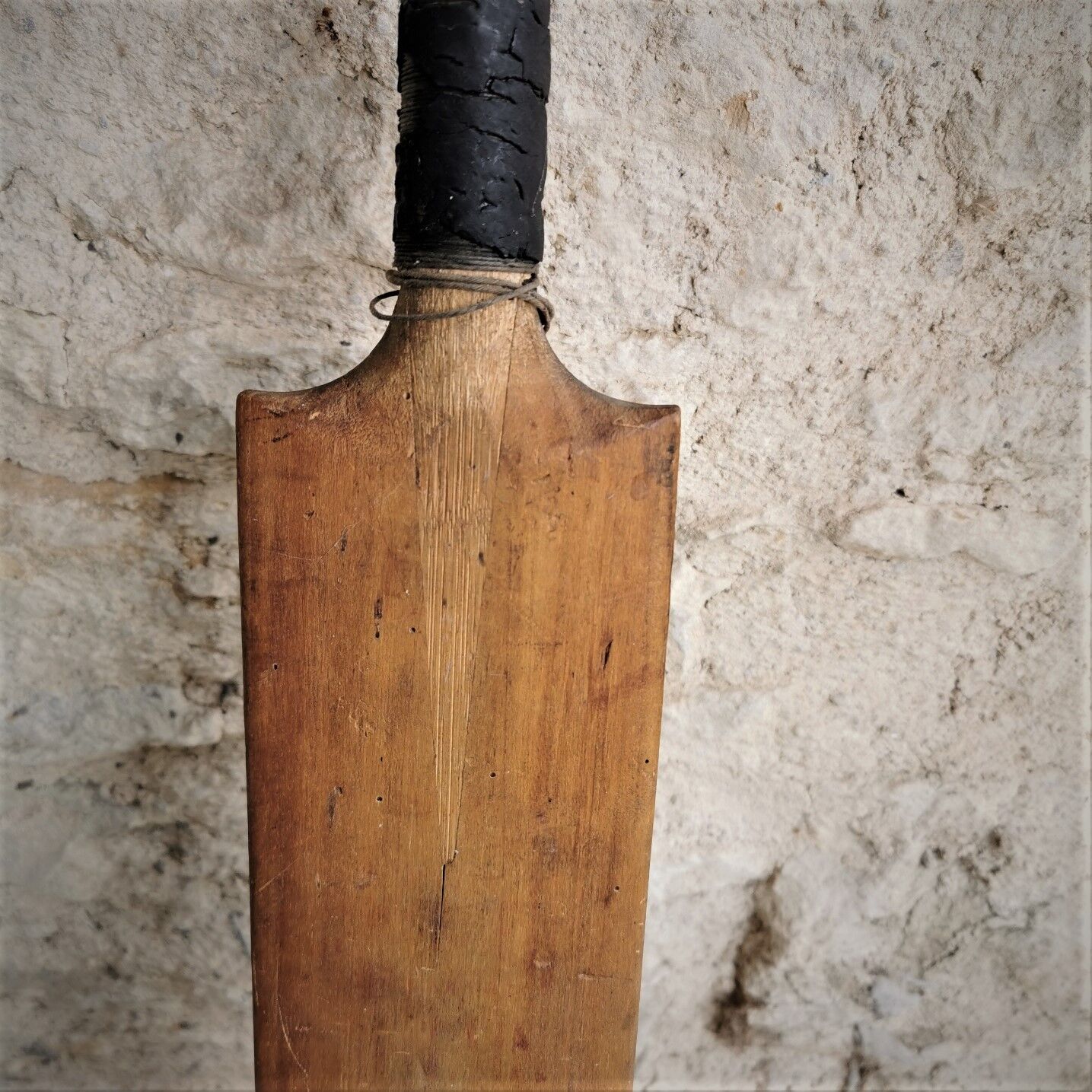 Batte de cricket ancienne