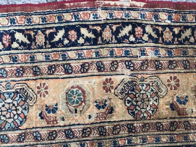 Very beautiful antique Persian carpet Tabriz very fine silk 135x160 cm