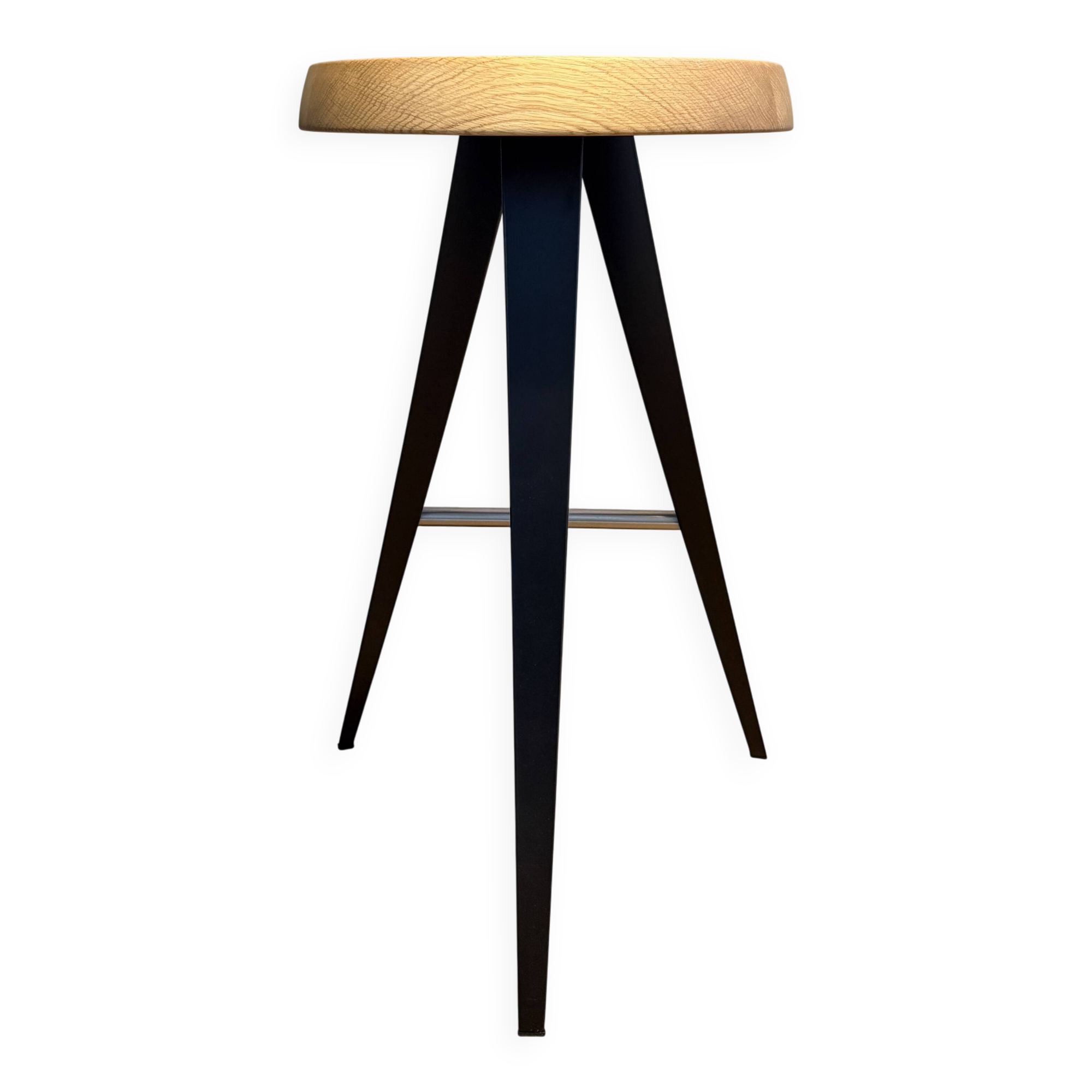 Mexican stool 531 Charlotte Perriand Natural oak and black legs, new