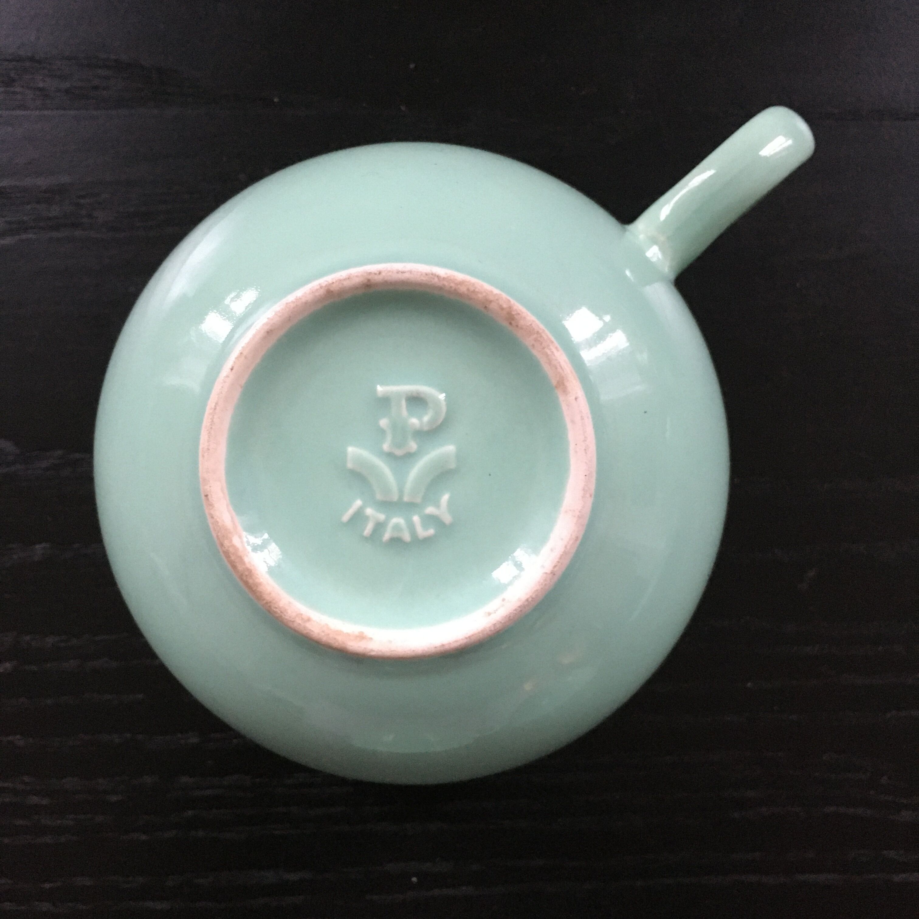 Set of 4 almond green cups