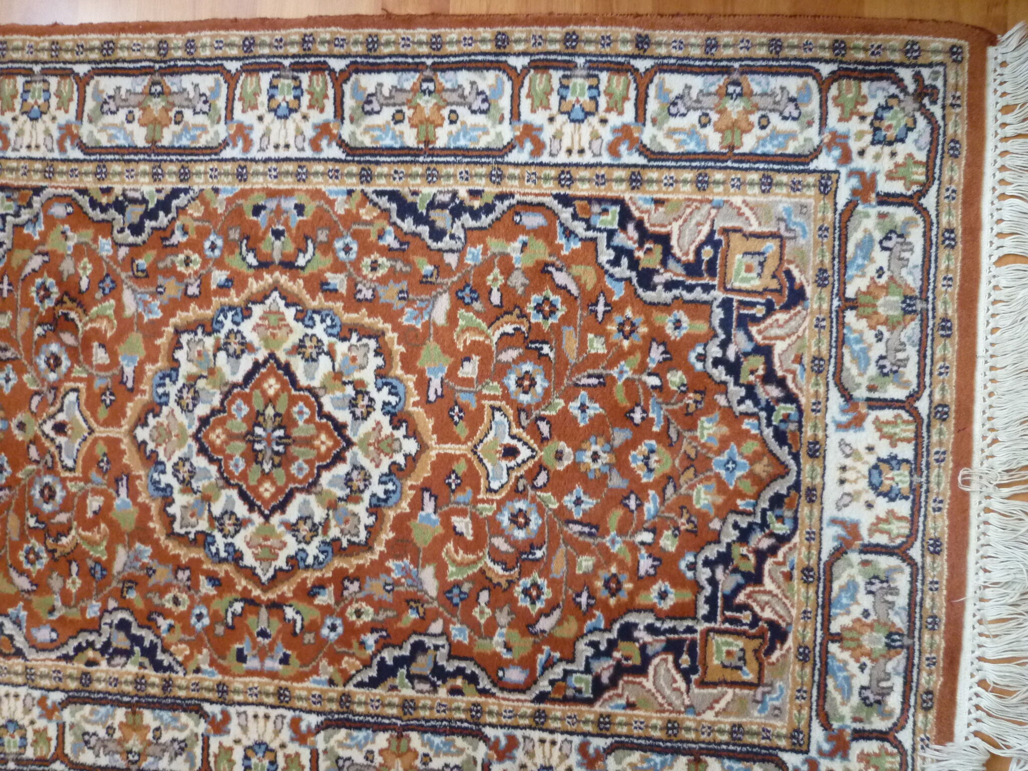 India Agra 78 x 130 cm hand made wool rug