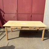Table de ferme