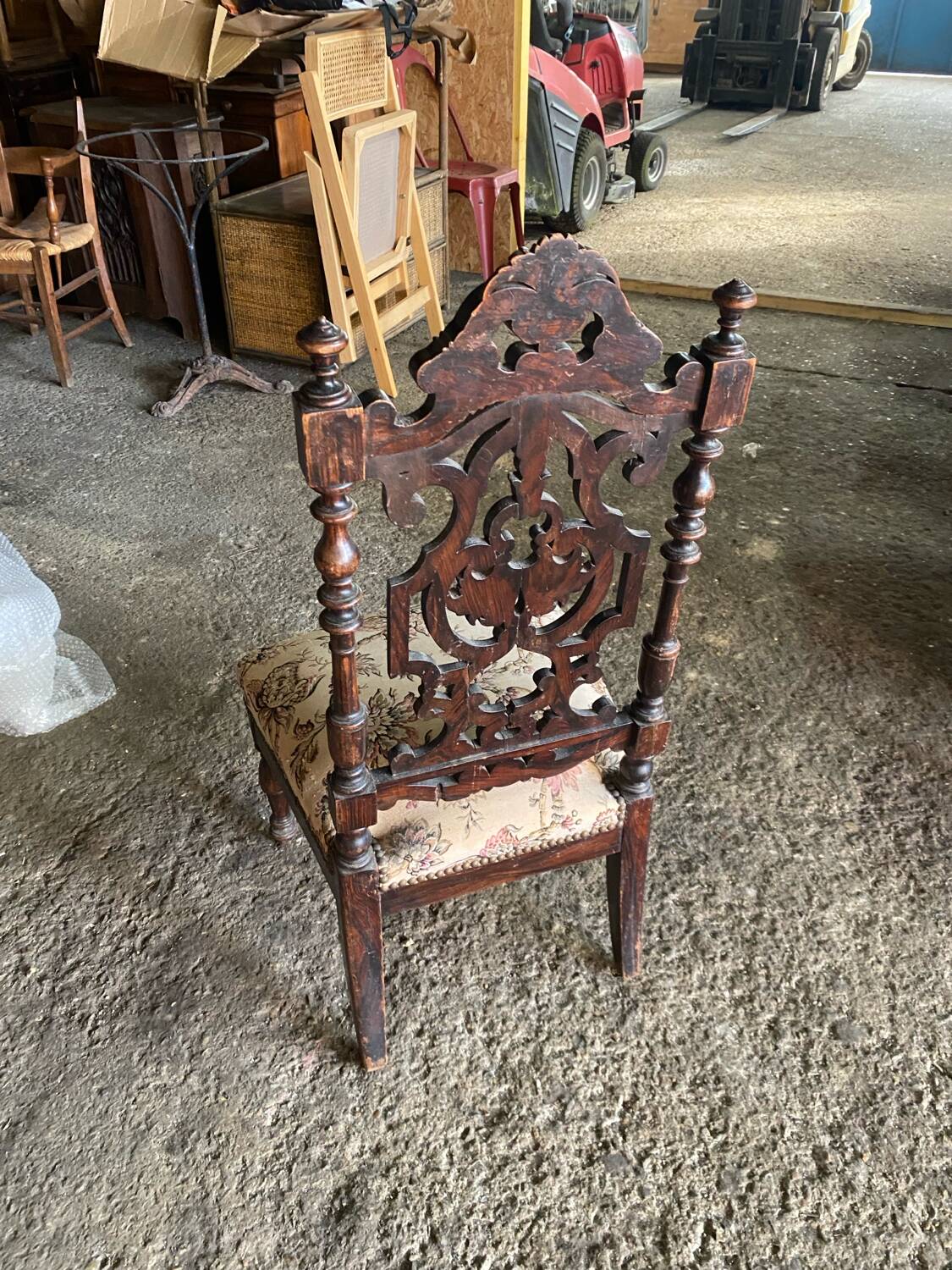 Napoleon III nursing chair