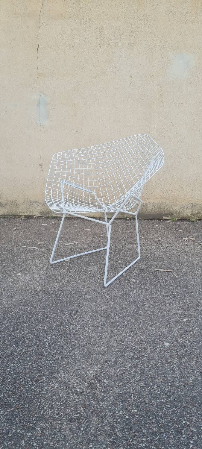 Diamond armchair by Harry Bertoia
