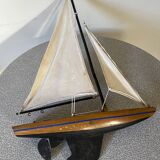 Vintage basin sailboat 60s