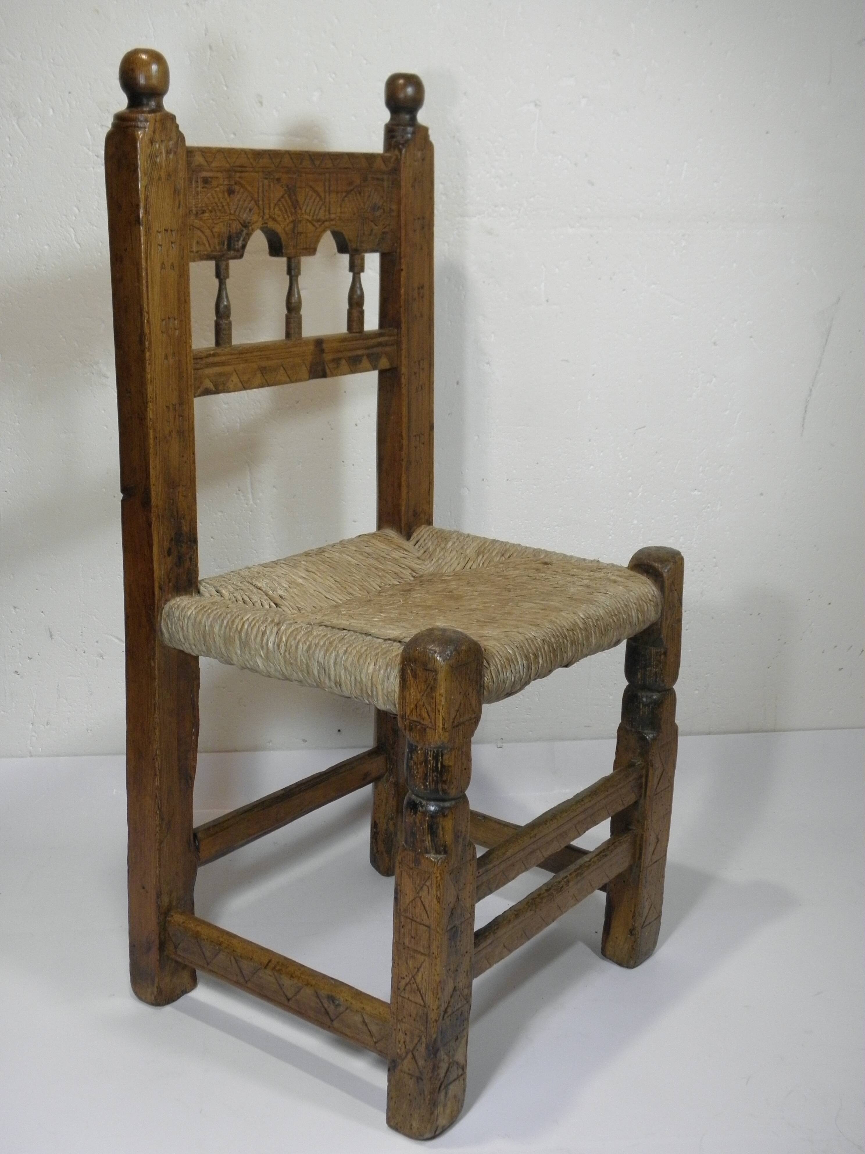 Antique wooden and straw chair, Folk Art - Spain