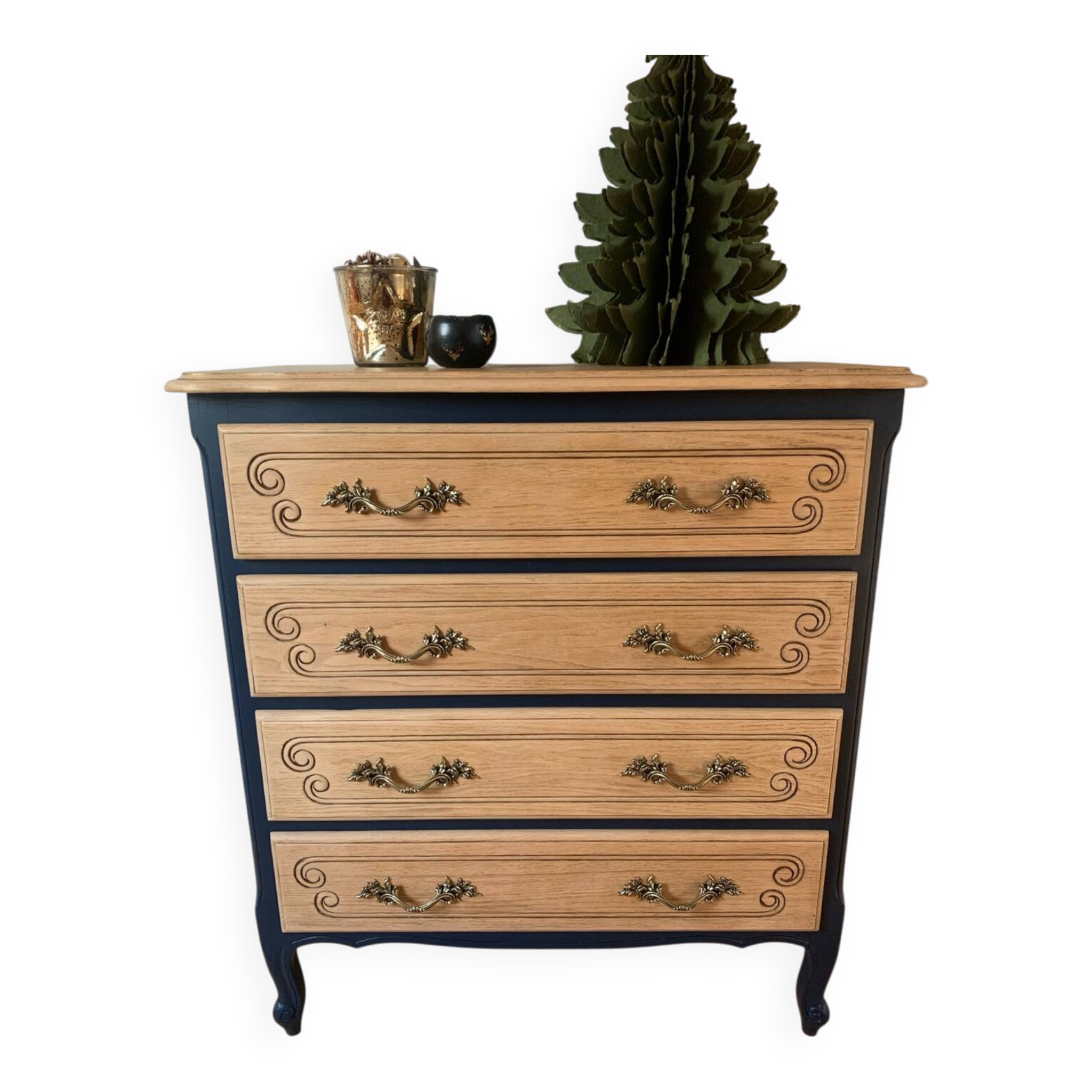 4-drawer chest of drawers