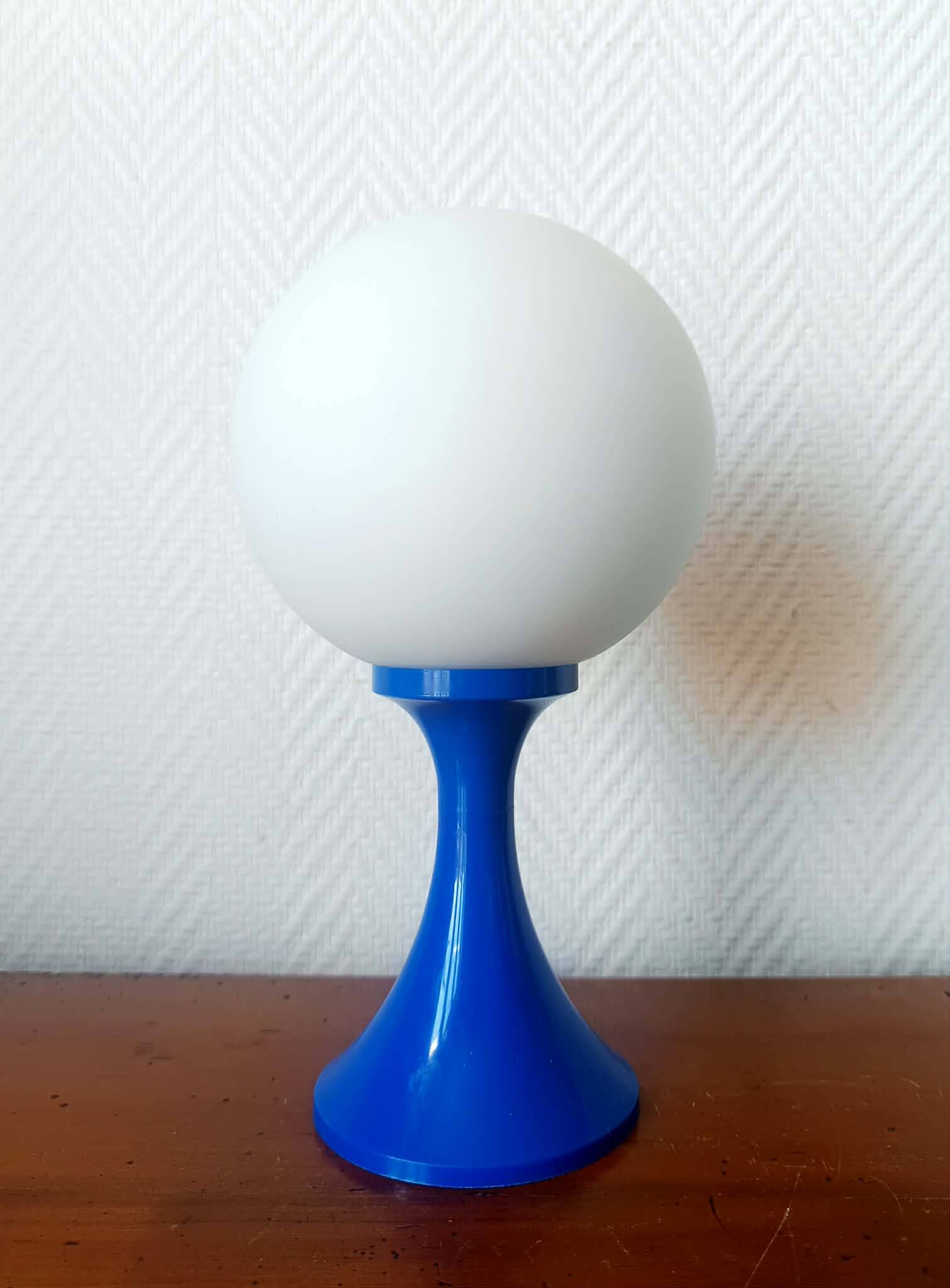 Space age blue and opaline lamp 1970