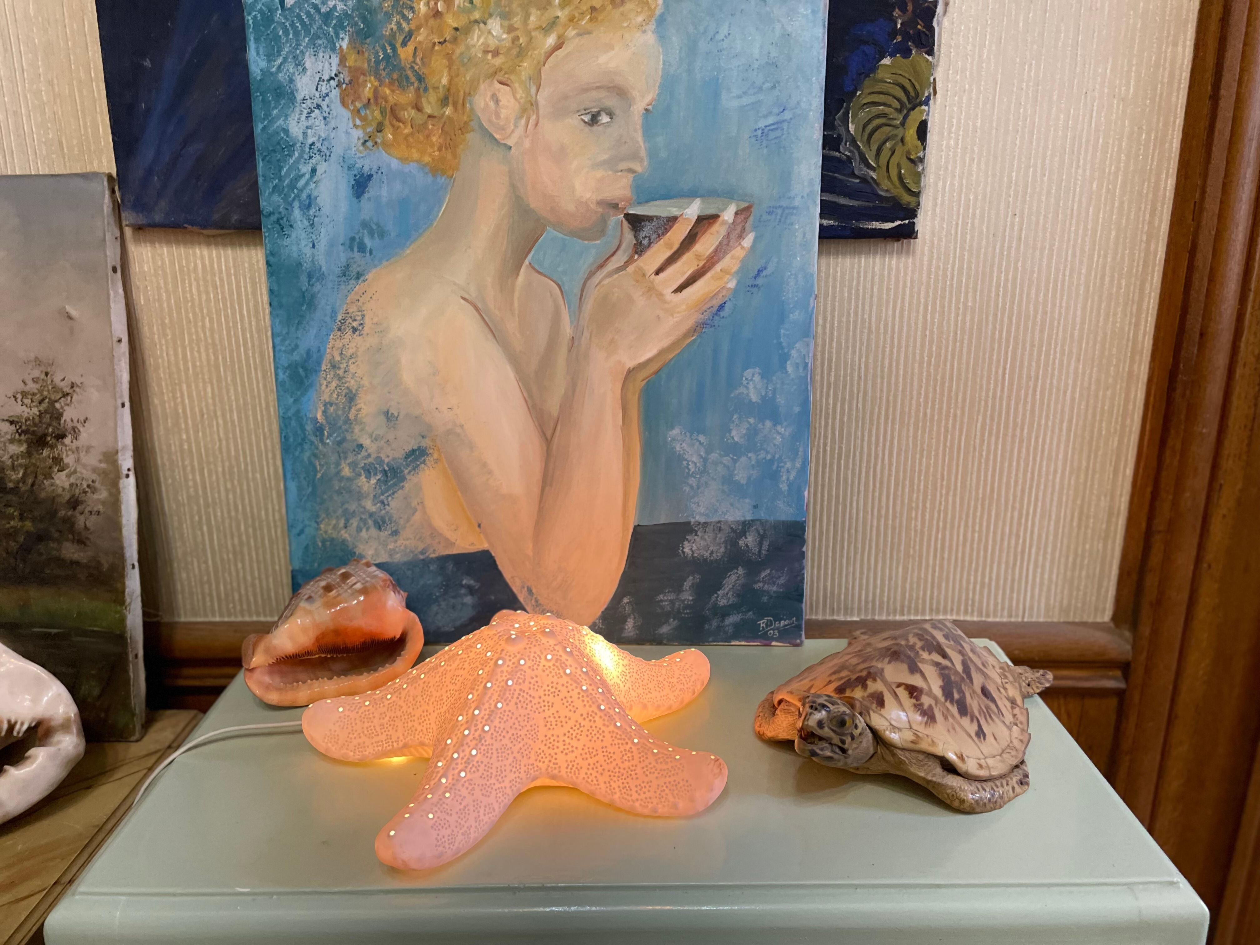 Porcelain wall lamp starfish design