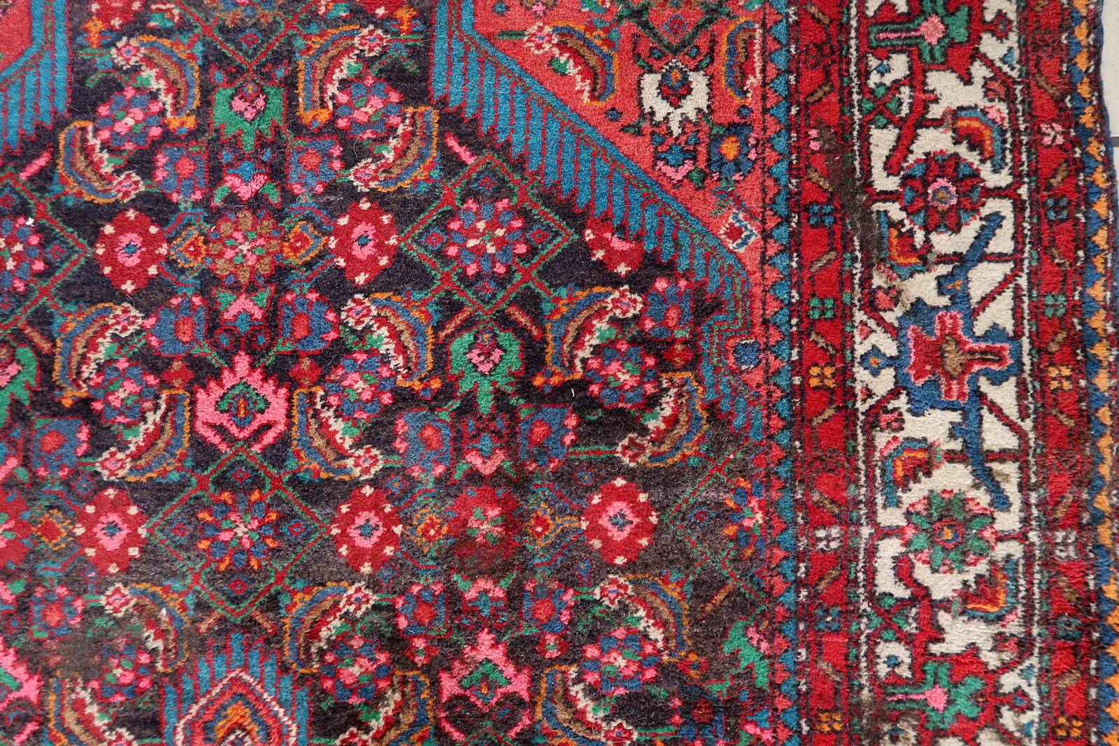 Handmade vintage Persian Malayer rug 129cm x 219cm 1960s