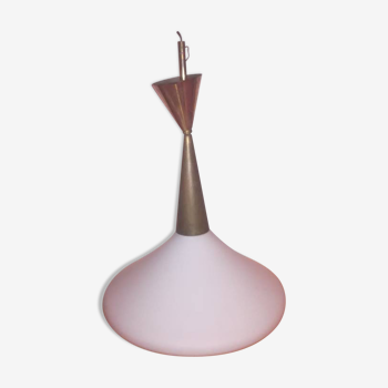 Suspension opaline scandinave