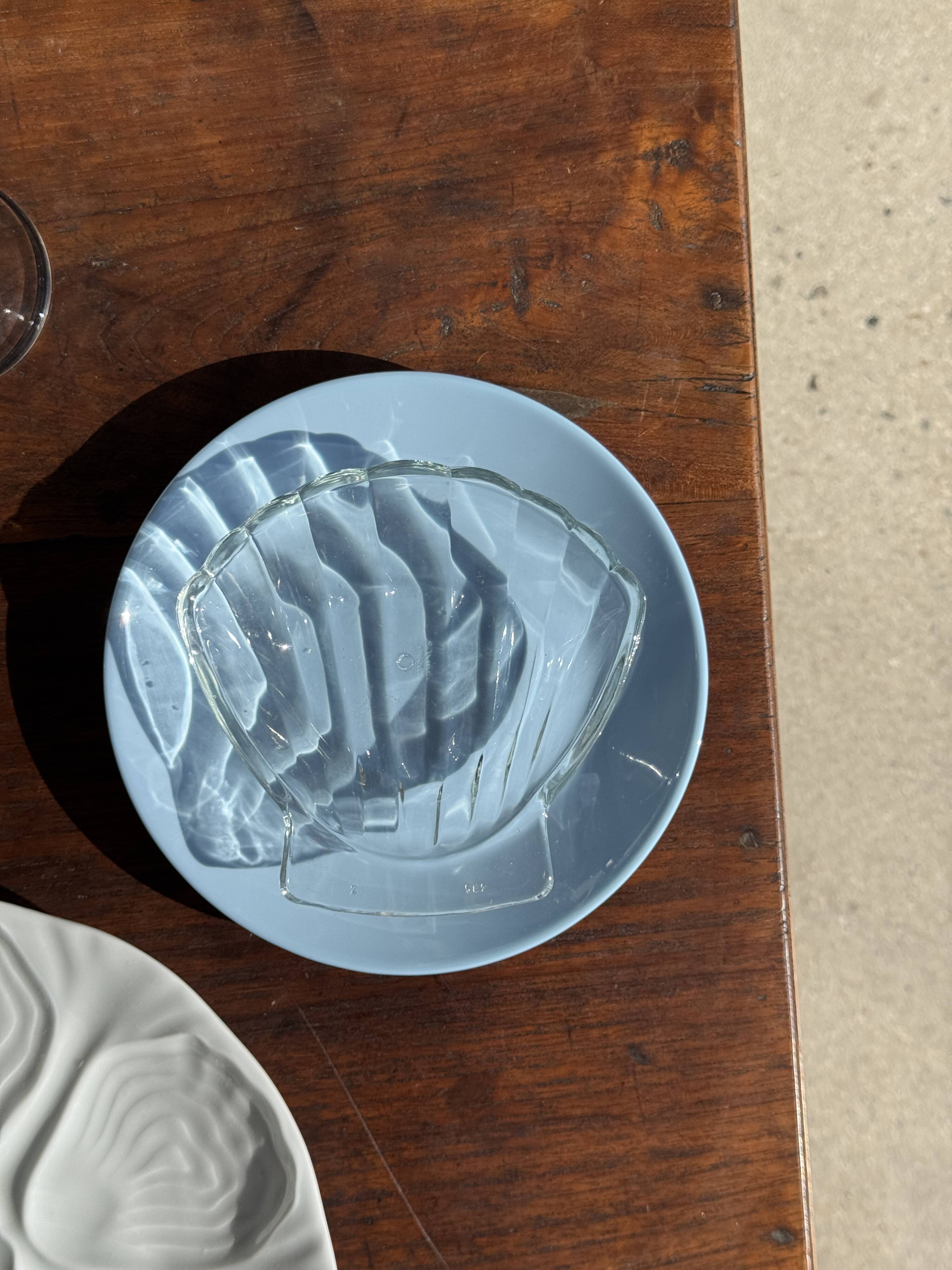 Set of 6 vintage blue dessert plates D18 (1)