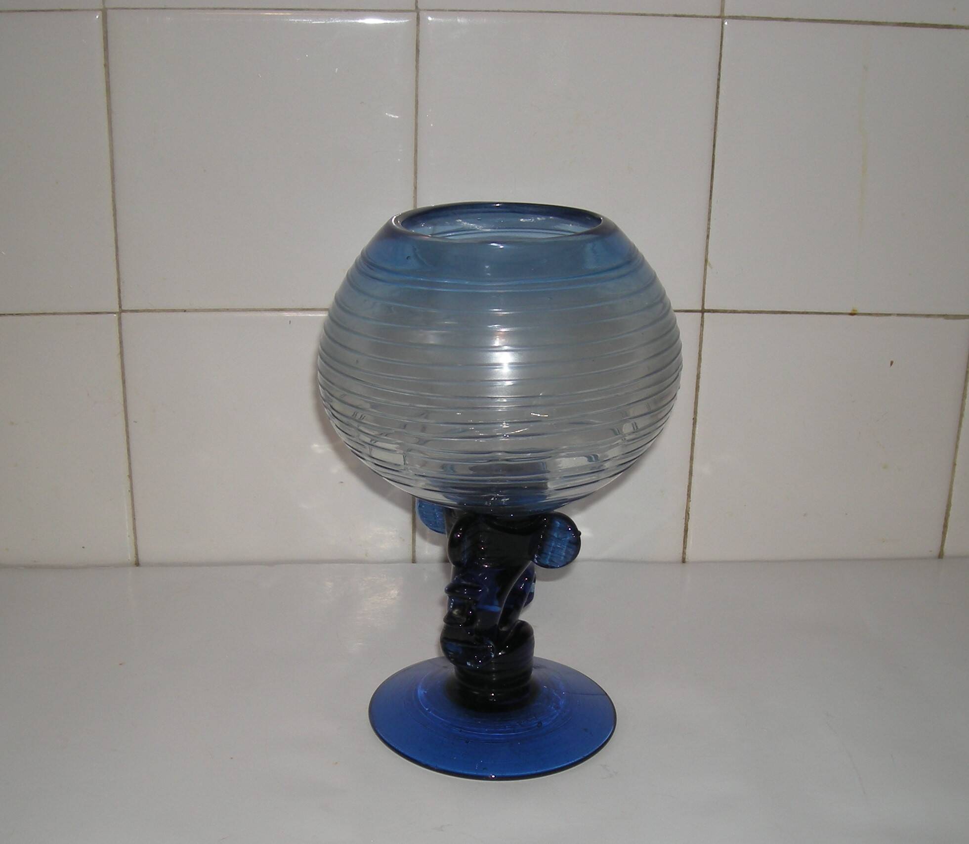Coupe de verre Murano décorative bleu cobalt