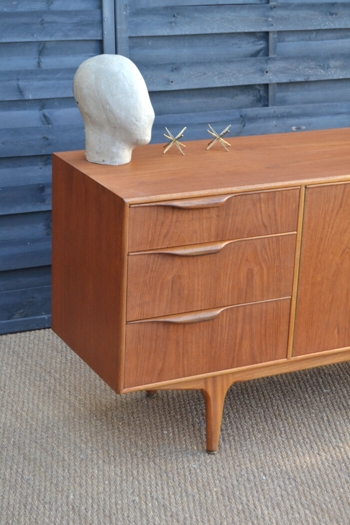 Teak sideboard by McIntosh - 152 cm