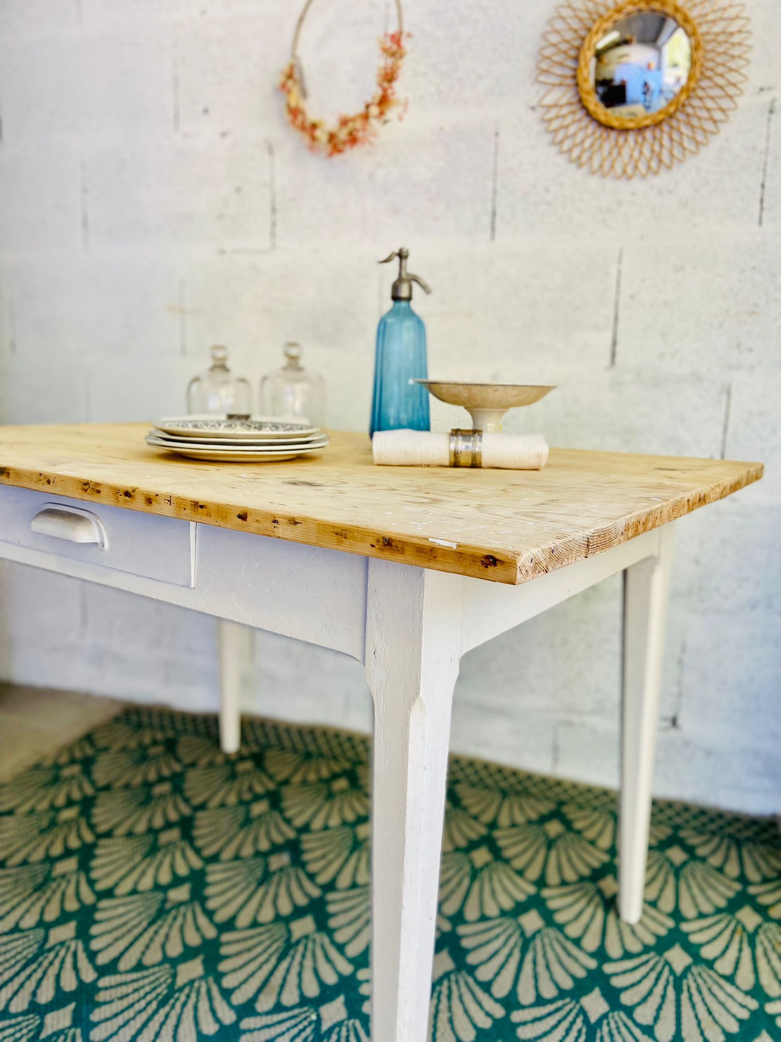 Farmhouse table