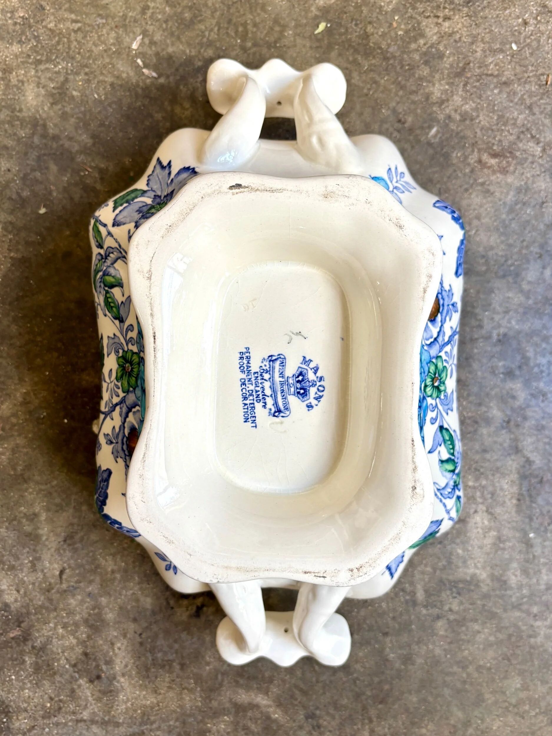 Mason's ironstone soup tureen, "Belvedere" service - early 20th century