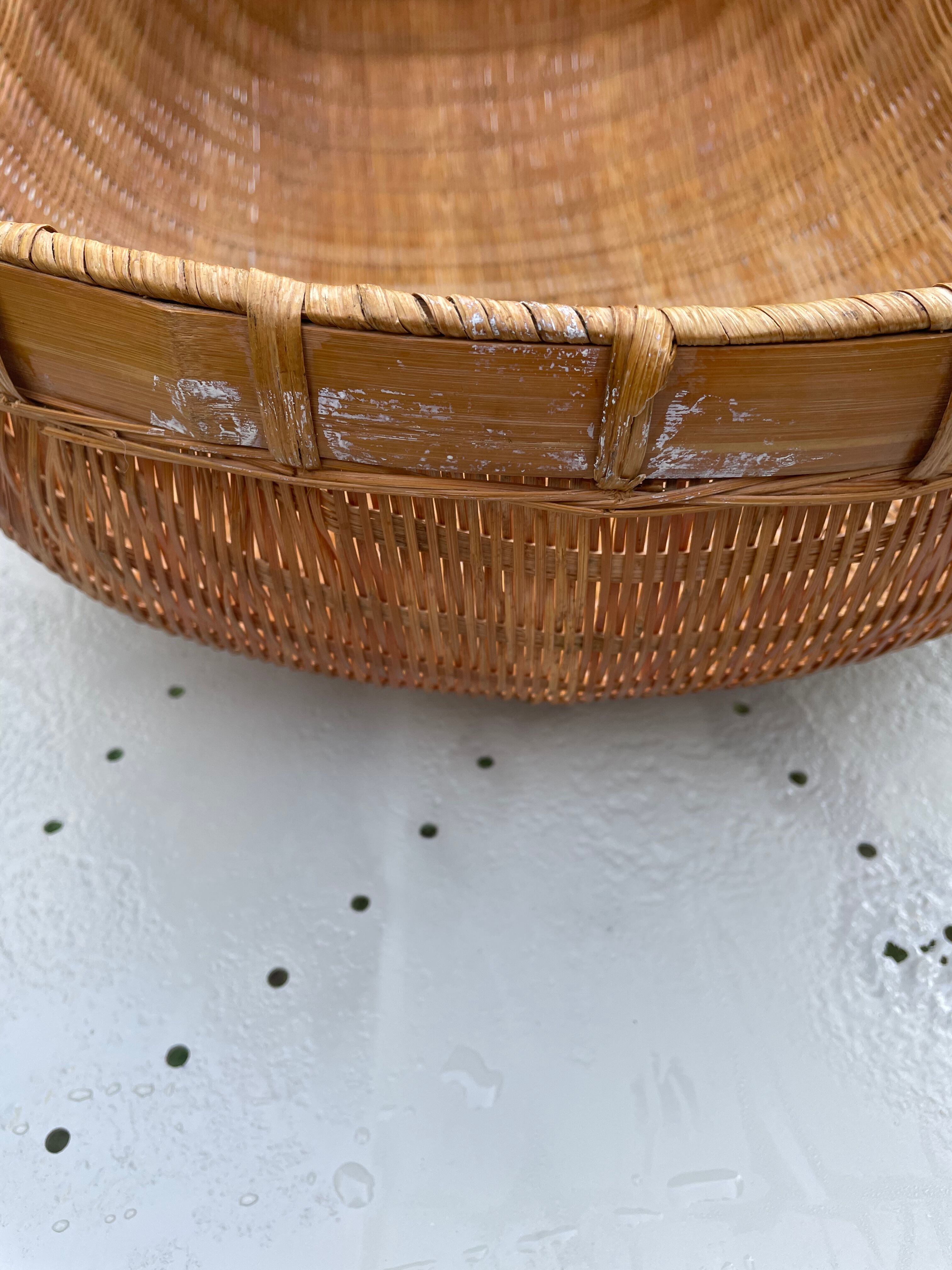 Round Basket made of Asian bamboo