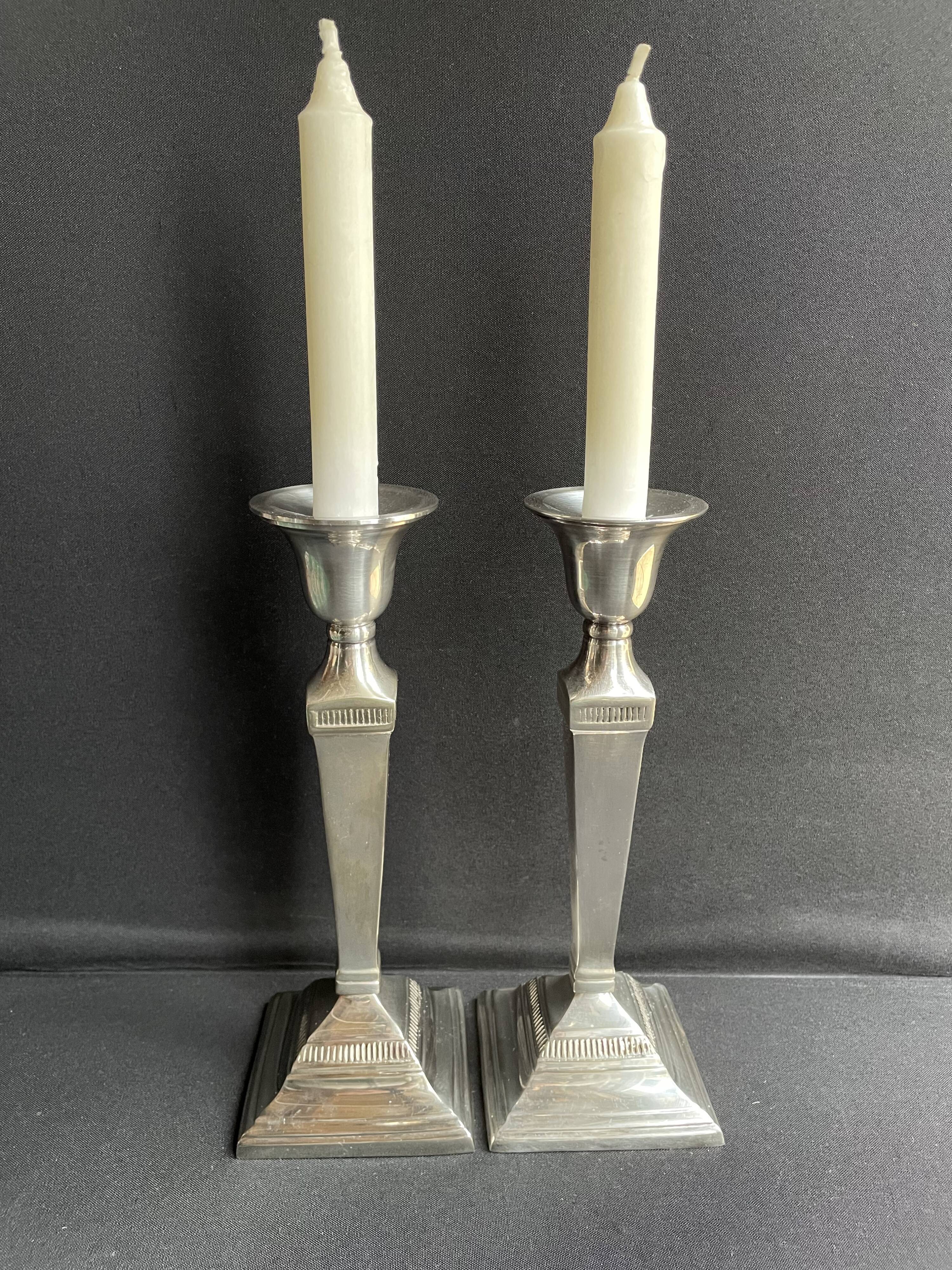 Candle holders (2) - Modern mid-century - Silver metal - Square base