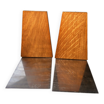 Bookend by Kaï Kristiansen