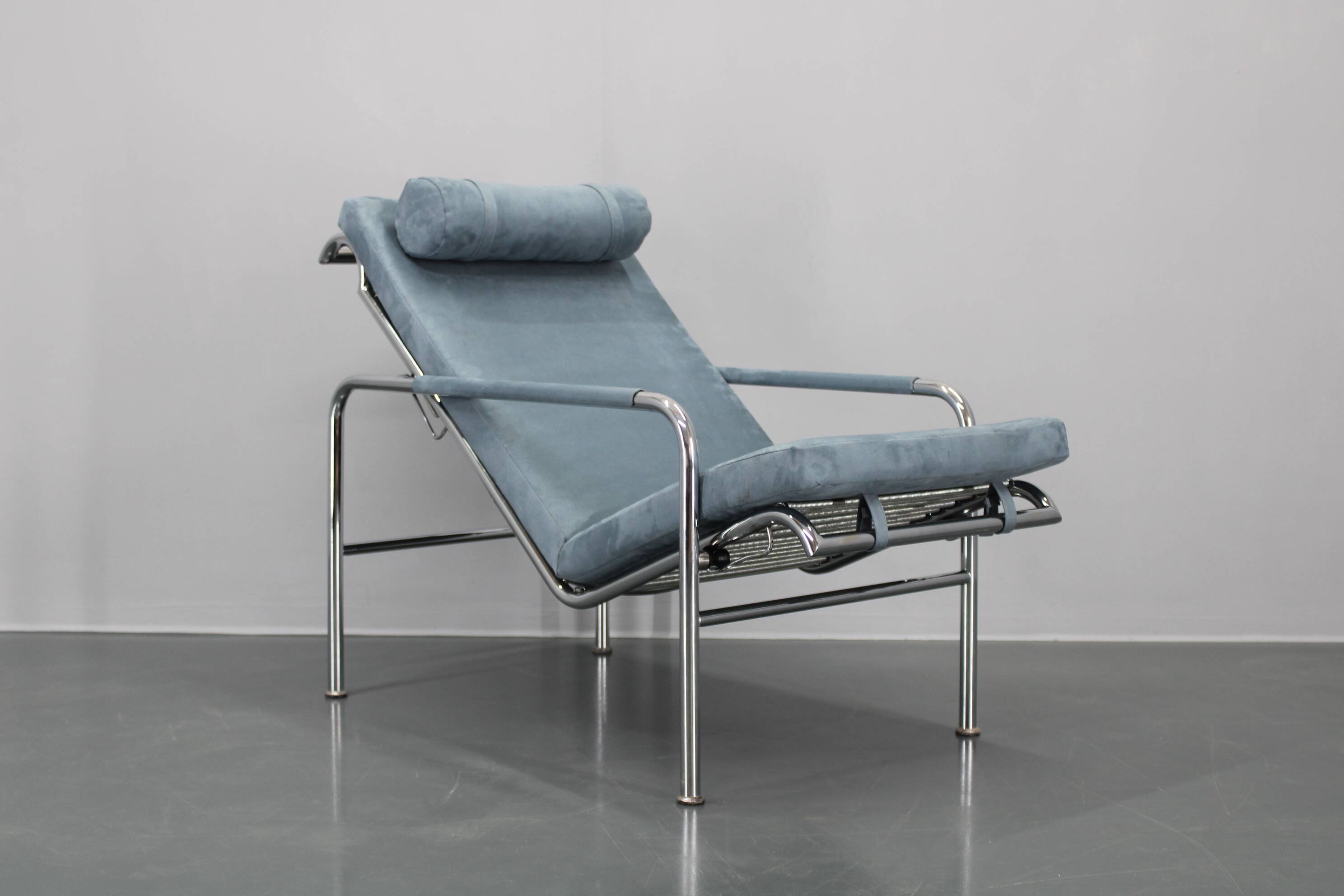 1980s Zanotta "Genni" Adjustable Lounge Chair, Italy