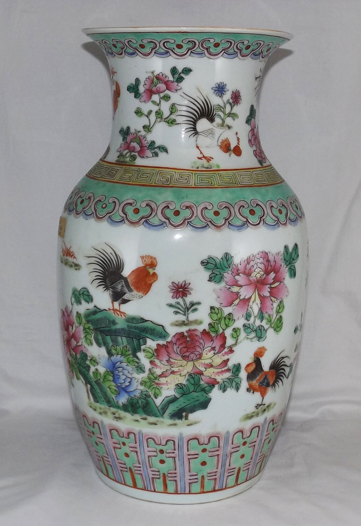 Ancient Chinese vase Rose family early 20th century