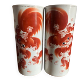 Paire de vases en porcelaine chinoise