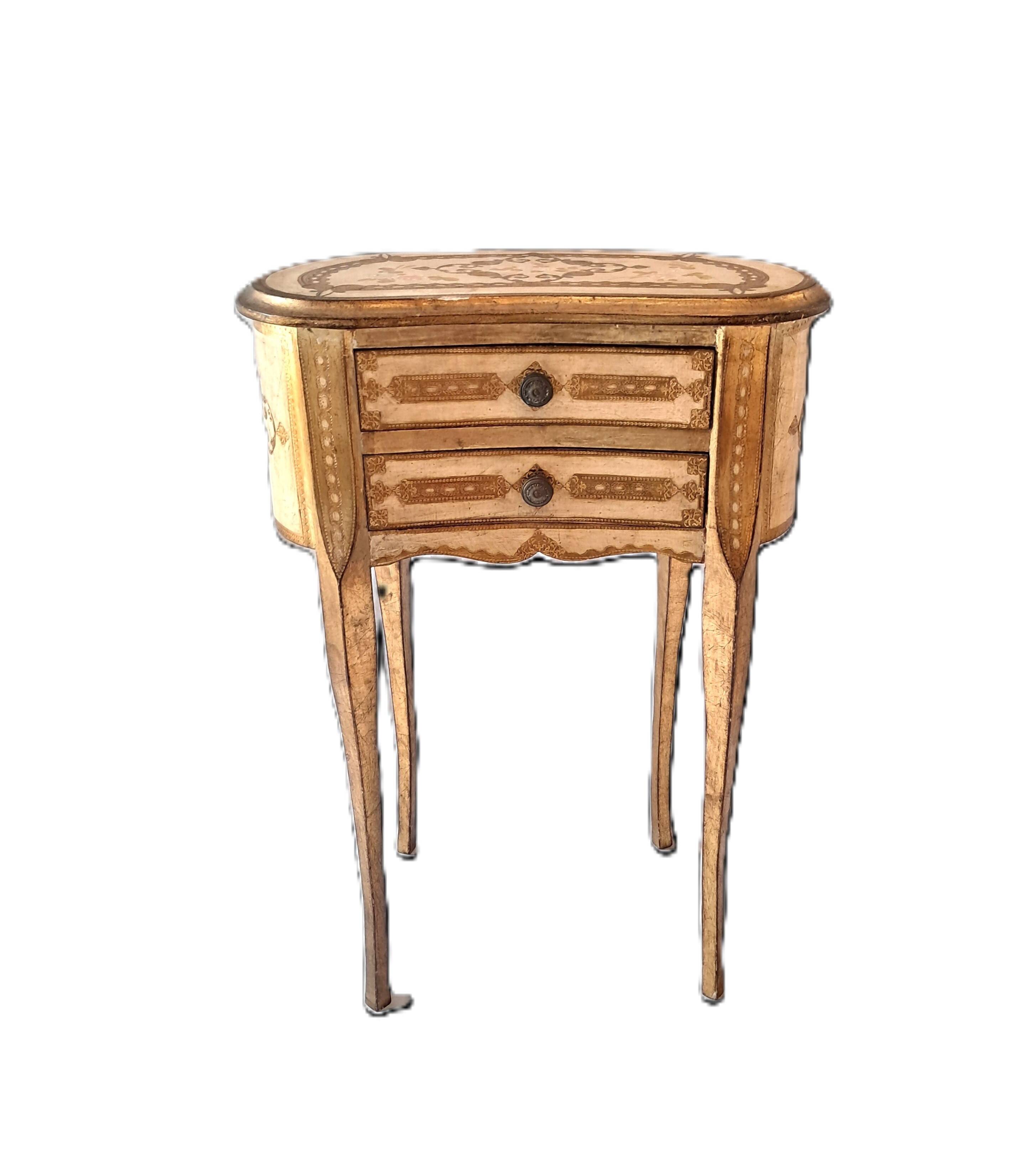 Small kidney side table with drawers in gilded wood, florentine style