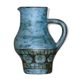 Ceramic pitcher