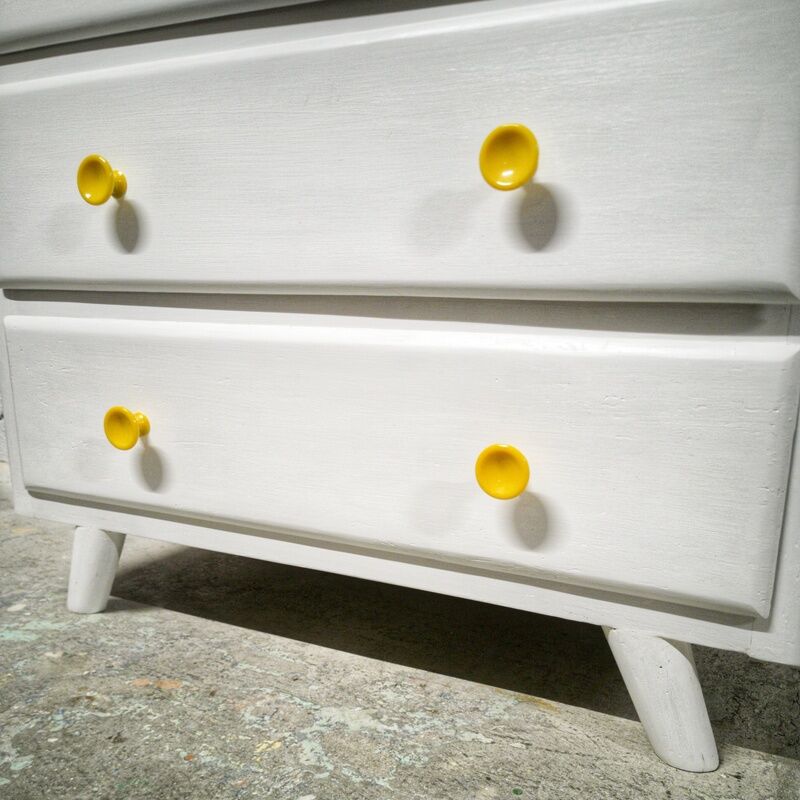 Vintage 3 drawer chest of drawers