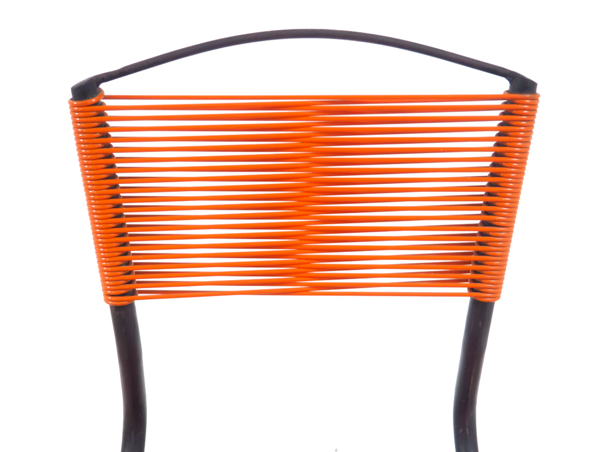 Chaise vermillon