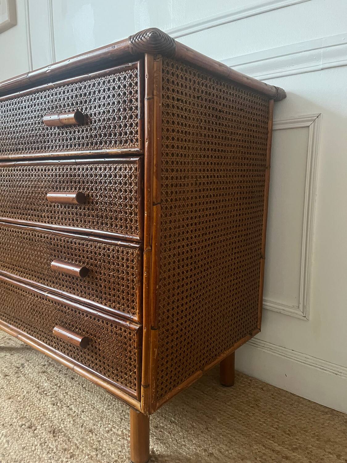 Vintage rattan chest of drawers with 4 drawers