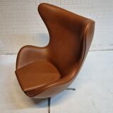 Arne Jacobsen Egg chair by Fritz Hansen