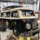 Voiture de camping vintage en miniature