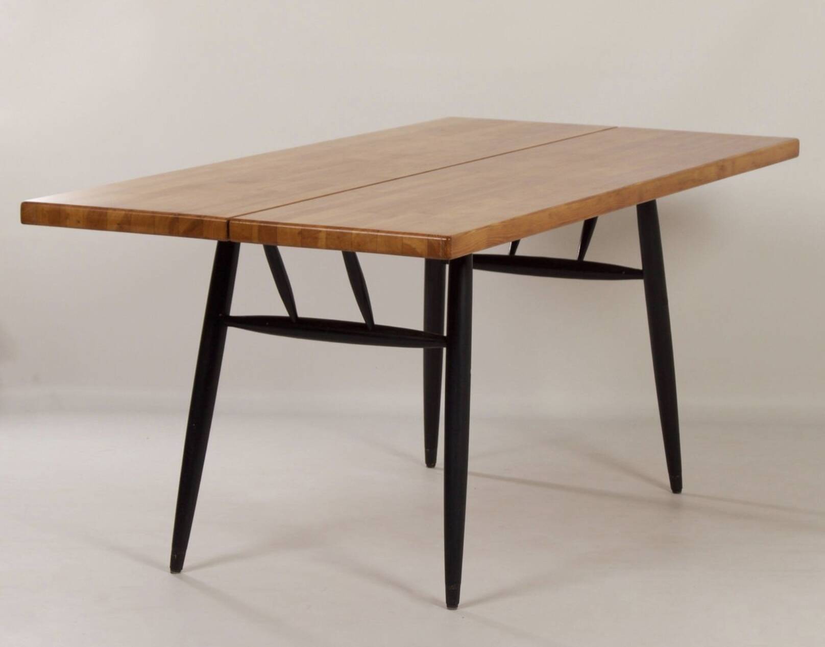Pirkka Dining Table by Ilmari Tapiovaara for Laukaa Wood, 1950