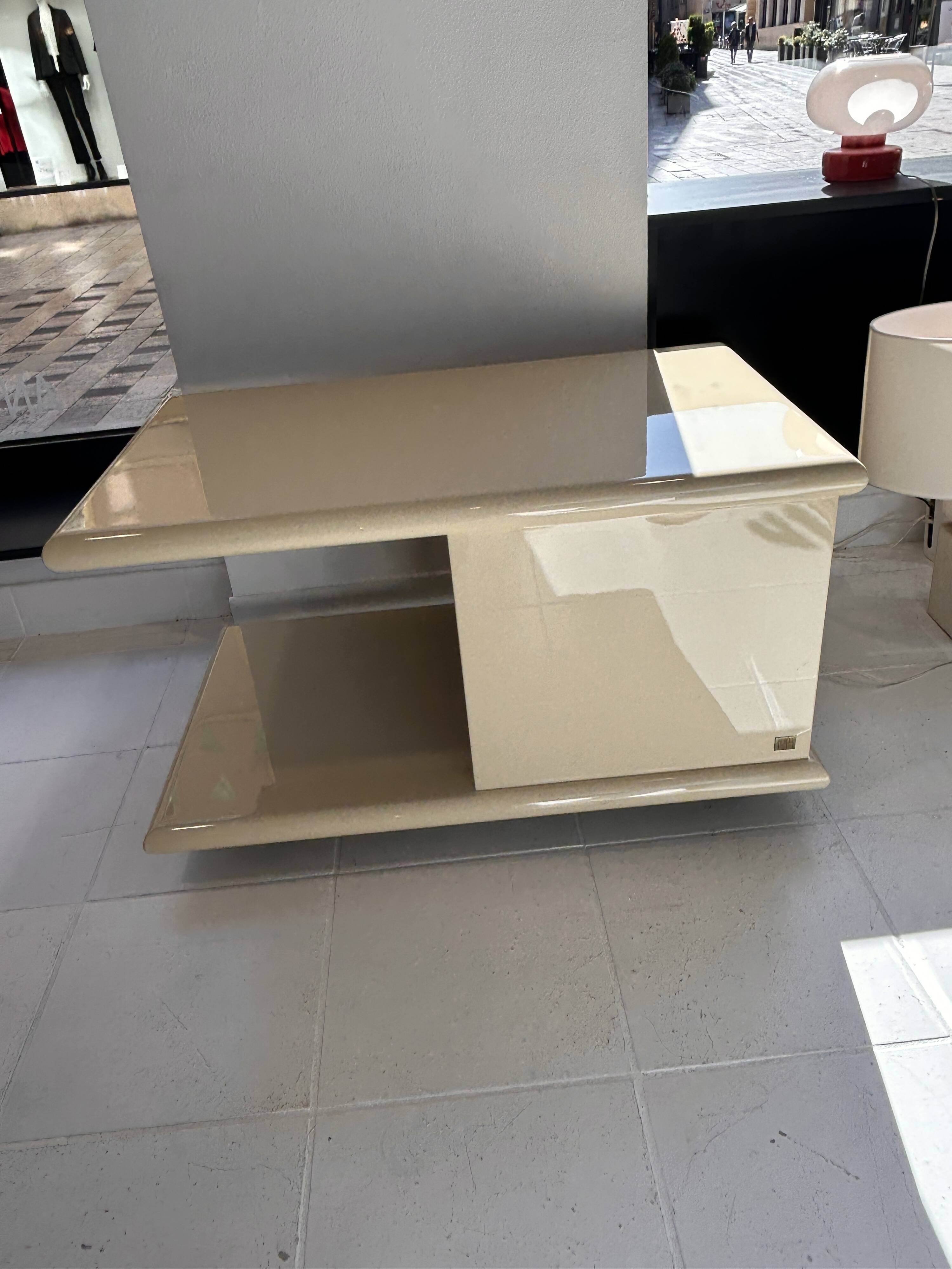 Jean Claude Mahey side table 1970