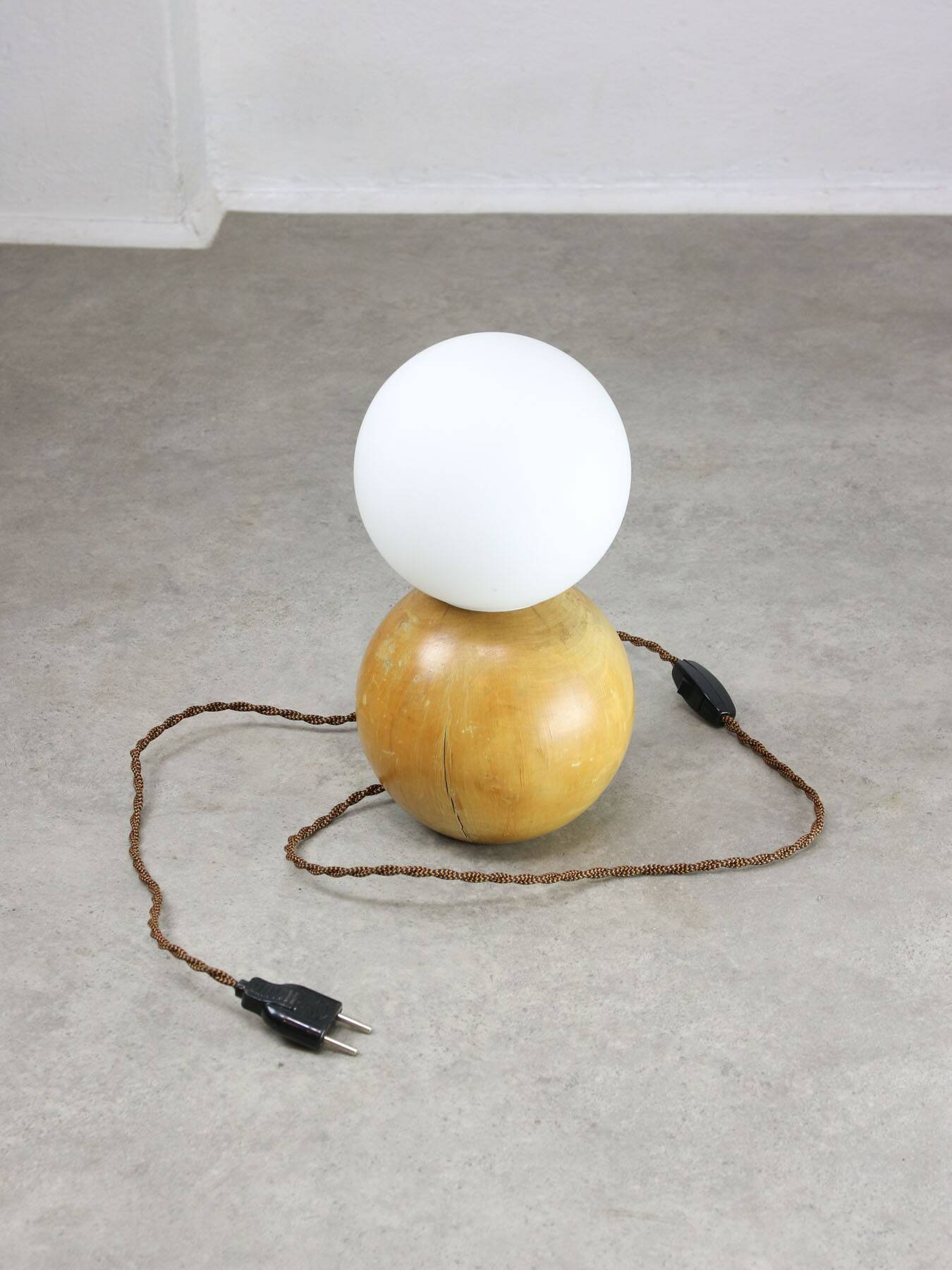 Vintage Italian Wooden and Opaline Table Lamp