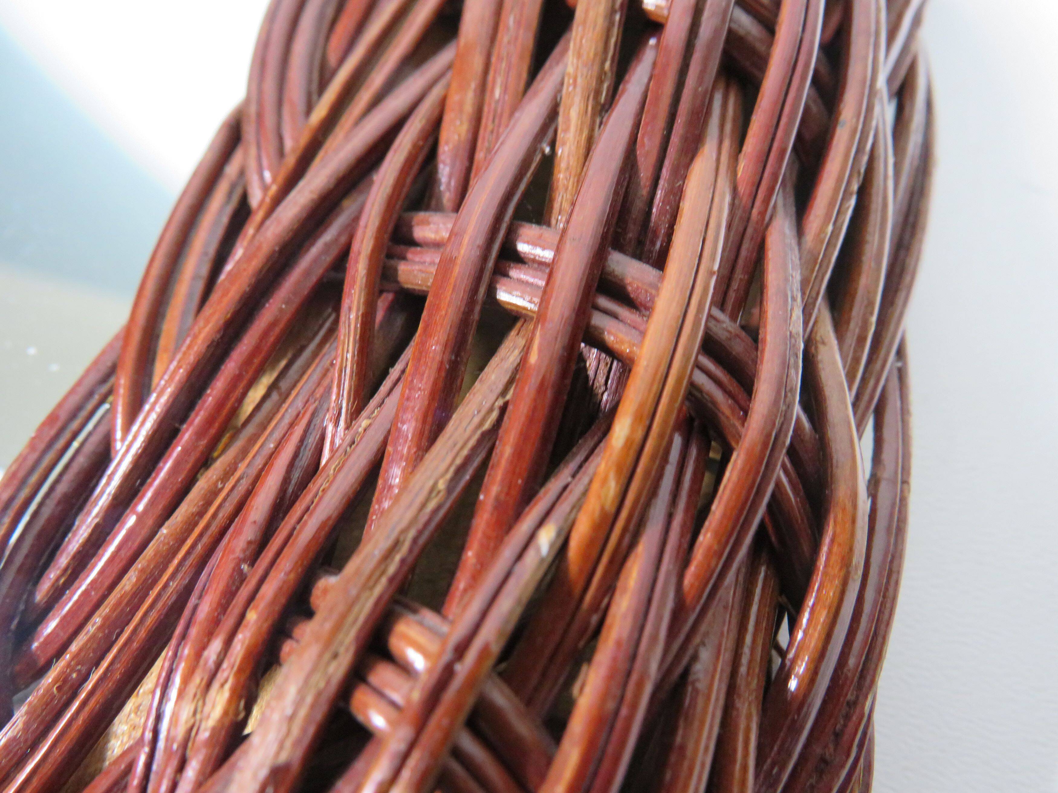 Vintage mirror with wicker border