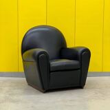 Poltrona Frau “Vanity Fair” XC Armchair in Genuine Black Leather.