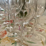 Crystal wine glasses (bud-shaped foot)