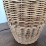 Wicker table lamp