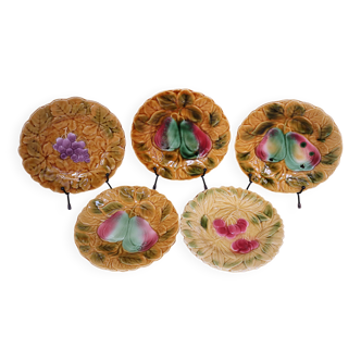 Set of 5 Sarreguemines slip dessert plates with fruit decoration