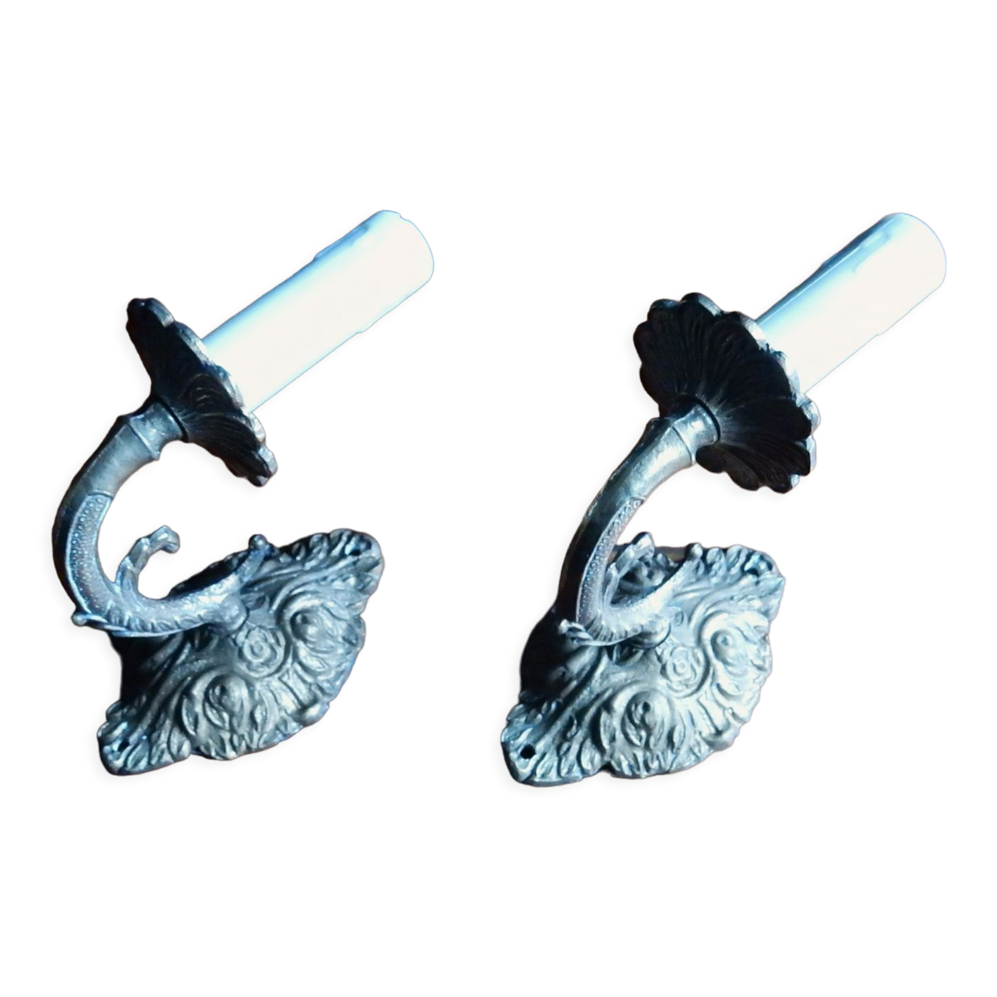 Set of 2 bronze wall chandeliers 1 fire