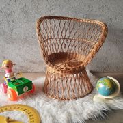 Fauteuil en osier pour enfant style emmanuelle