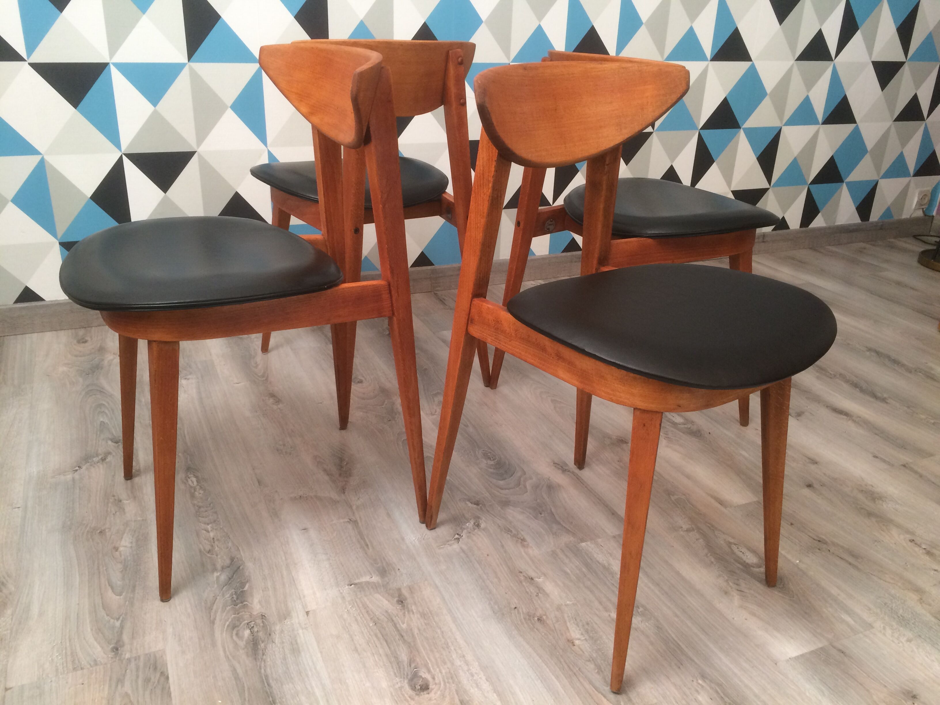 Chaises modèle "fontaria" de chez baumann vers 1970