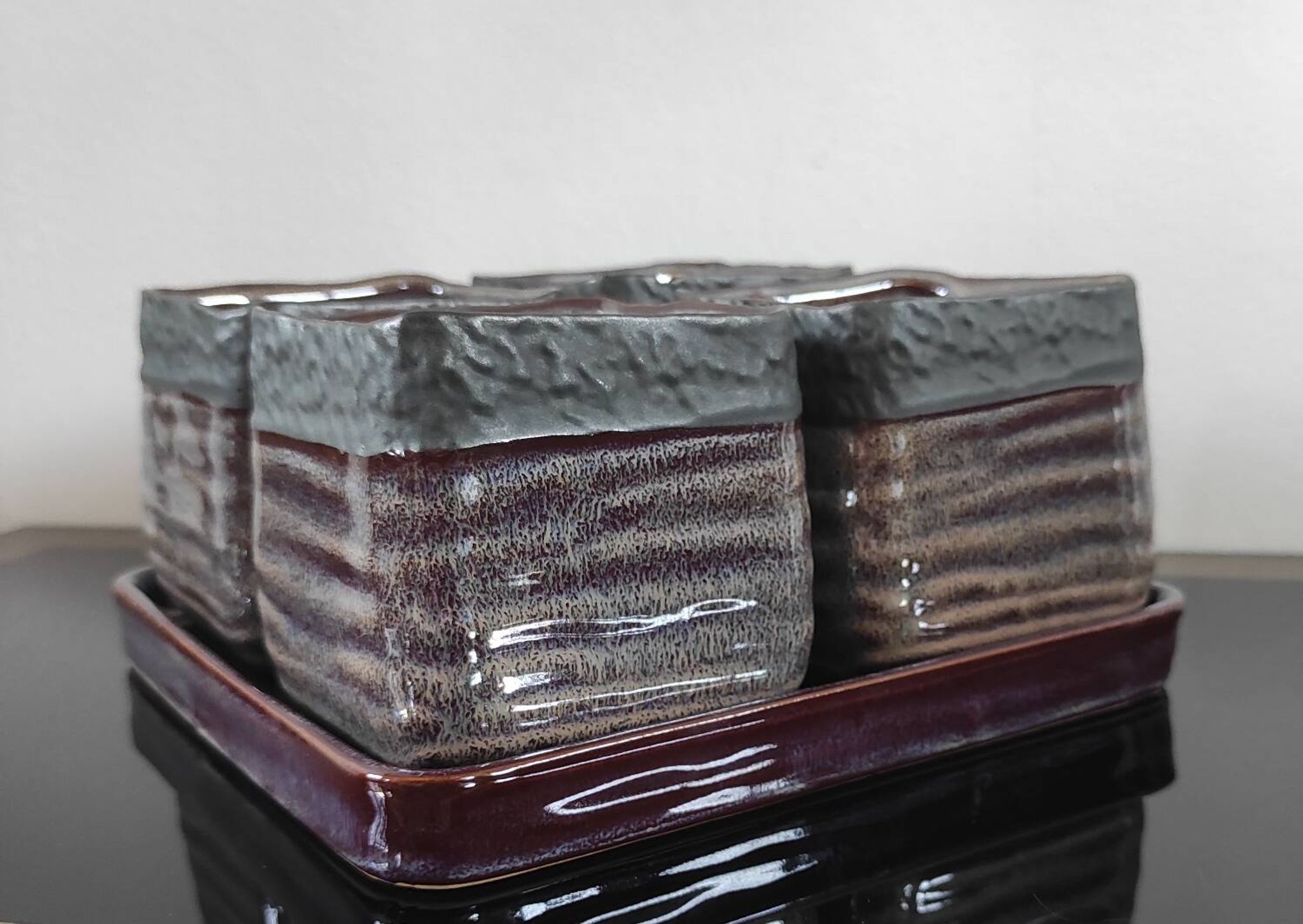 Vintage Set in Glazed Ceramic – 4 Bowls & Tray – Style