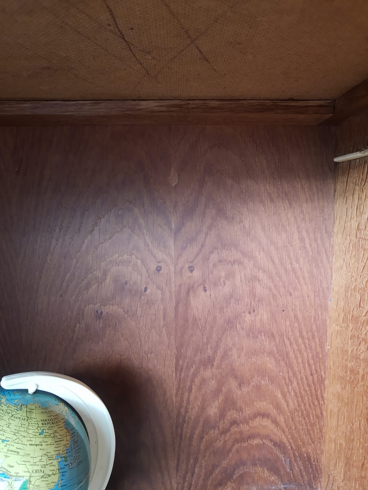 Vintage oak bedside/nightstand