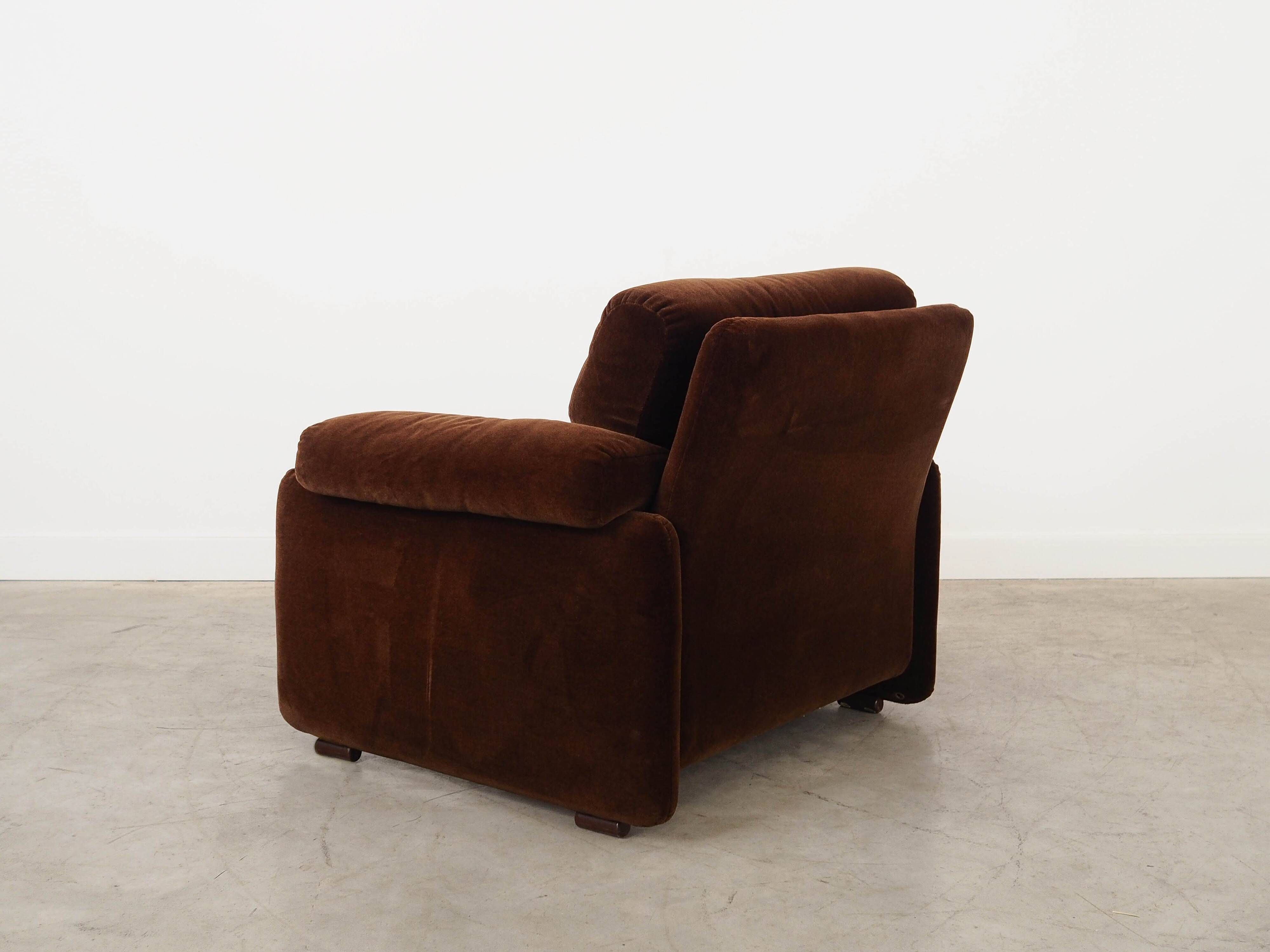 Brown armchair Coronado, Italian design, 1960s, manufacturer: B&B Italia, d