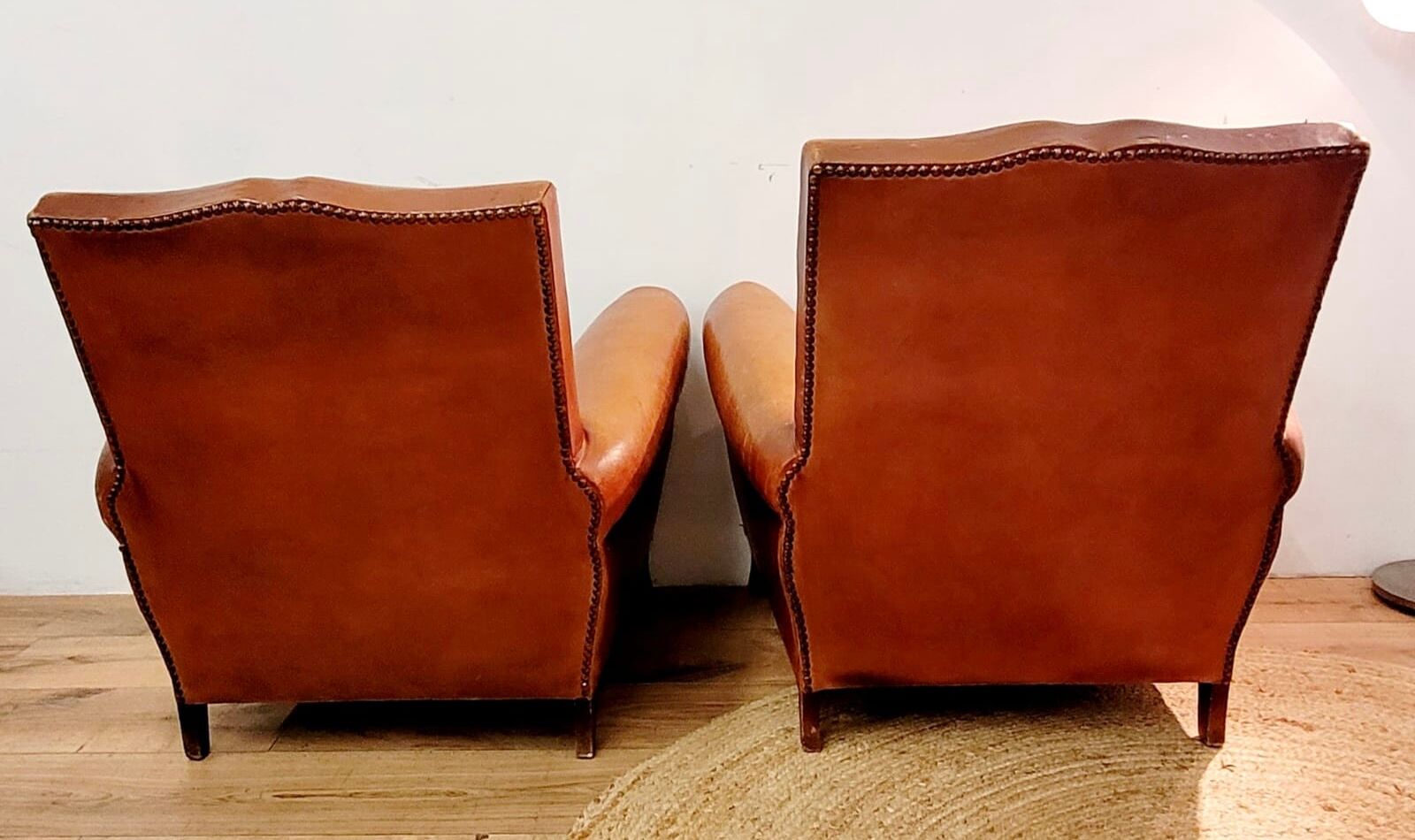Pair of armchairs with club leather mustache