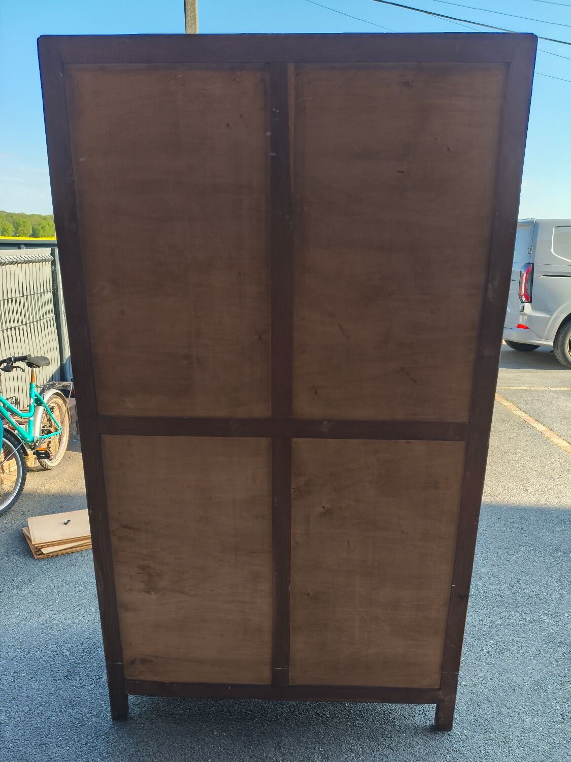 Armoire parisienne vintage