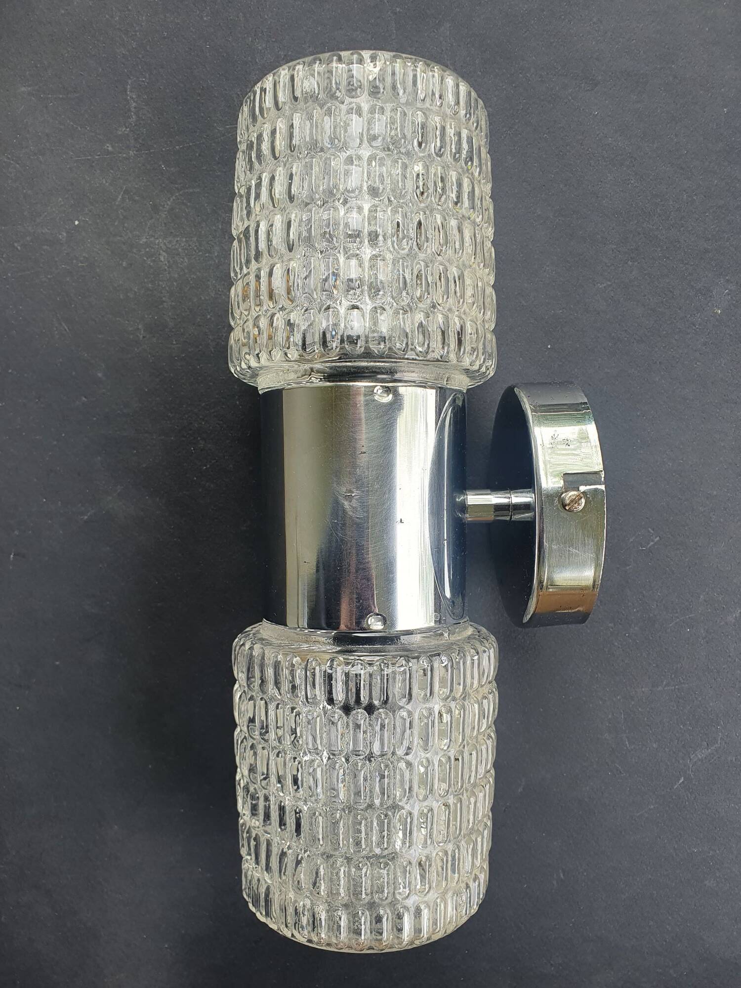 Chrome metal wall lamp with double vintage lighting